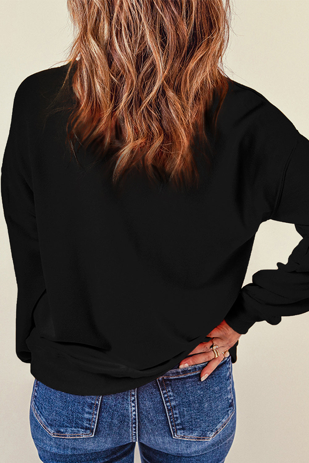 Letter Graphic Round Neck Long Sleeve Sweatshirt